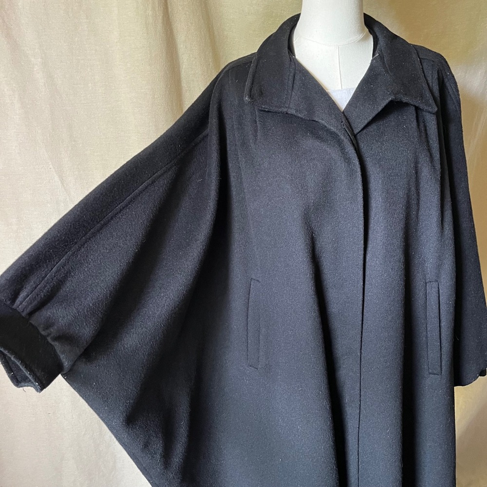 Echter Loden Austrian Wool Cape Coat Black Oversized Swing Coat 46 - Picture 3 of 8